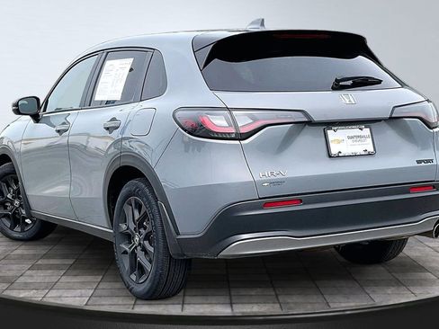 Used 2024 Honda HR-V Sport image 13
