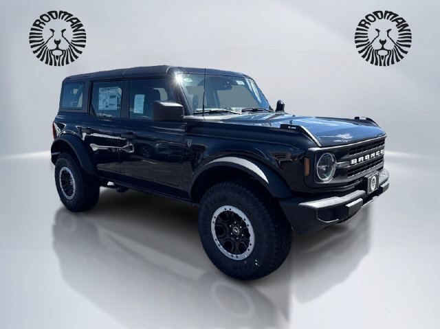 New 2025 Ford Bronco 4-Door w/ Sasquatch Package AWD/4WD image 3