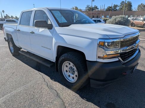 Certified 2018 Chevrolet Silverado 1500 W/T w/ Trailering Package image 7