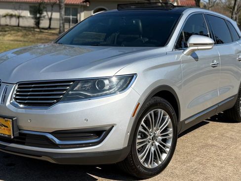 Used 2018 Lincoln MKX Reserve FWD image 15