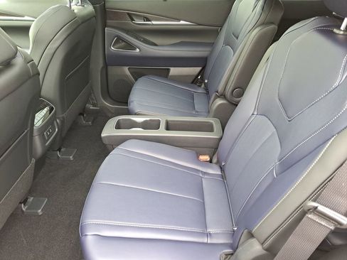 Certified 2026 INFINITI QX60 Sport w/ Dark Cargo Package AWD/4WD image 18