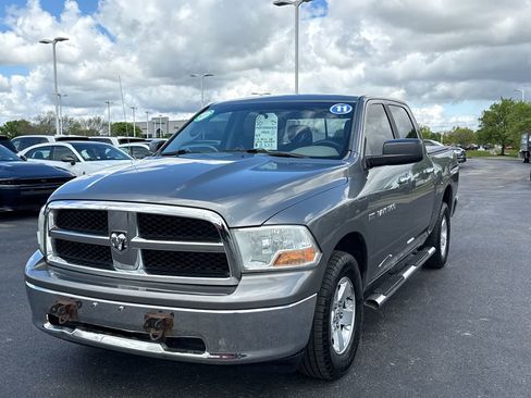 Used 2011 RAM 1500 Classic SLT AWD/4WD image 7