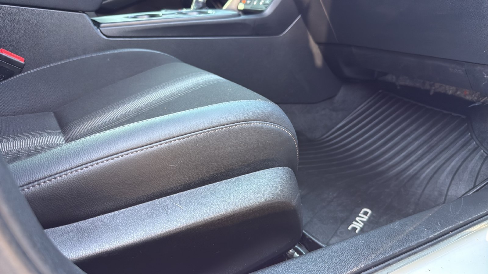 Used 2025 Honda Civic Sport image 19