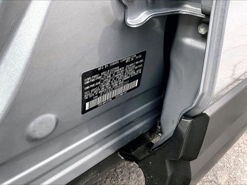 Certified 2024 Subaru Forester Premium image 20