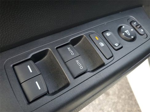 Certified 2023 Honda CR-V Sport image 11