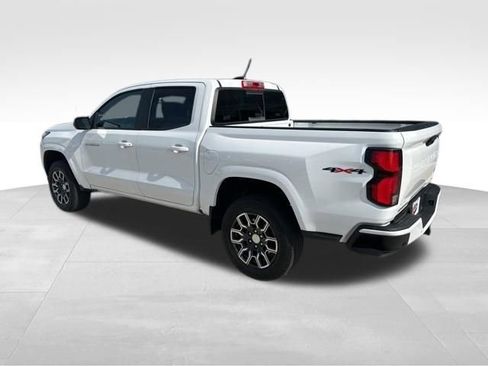 Used 2023 Chevrolet Colorado LT w/ LT Convenience Package III AWD/4WD image 4