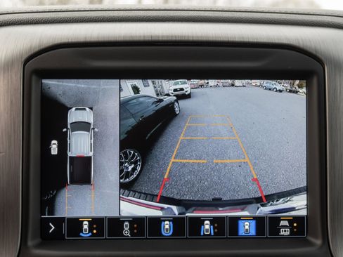 Used 2023 GMC Sierra 2500 Denali w/ Denali Ultimate Package image 36