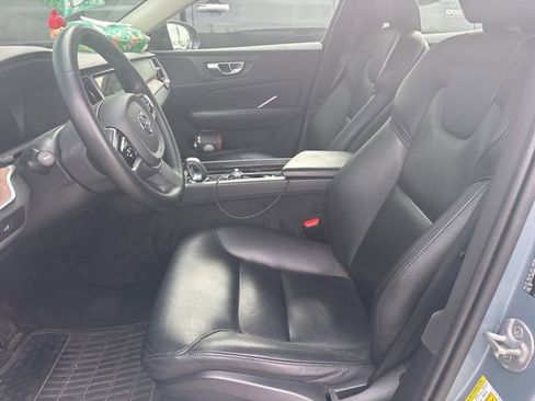 Used 2024 Volvo S60 B5 Plus image 13