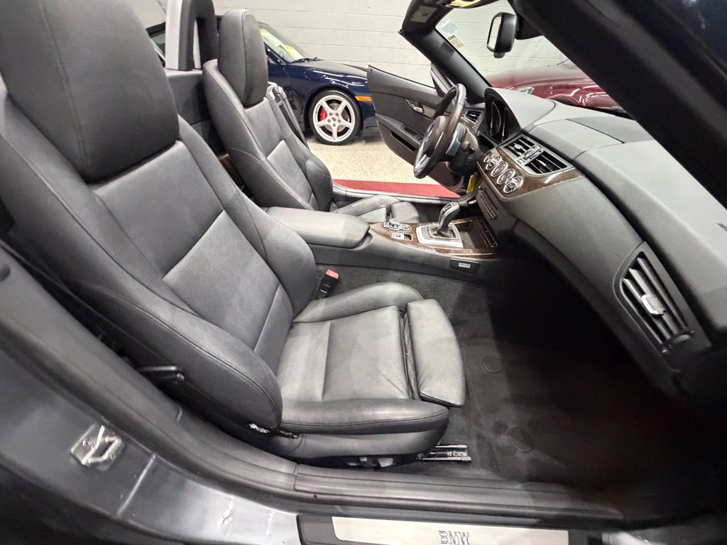 Used 2012 BMW Z4 sDrive35i RWD image 39