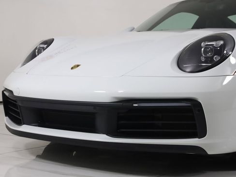 Used 2020 Porsche 911 Carrera S image 98