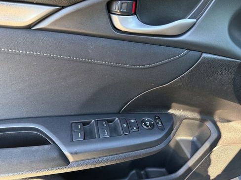 Used 2021 Honda Civic EX image 11