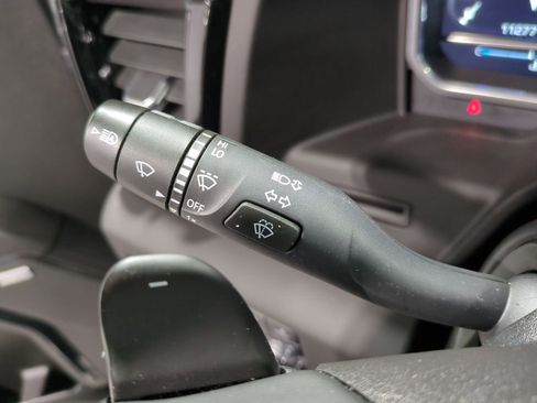 Used 2023 GMC Sierra 1500 AT4 w/ AT4 Preferred Package image 31