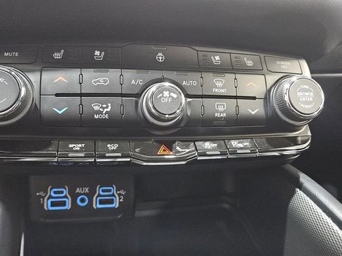 Used 2024 Dodge Durango R/T image 33