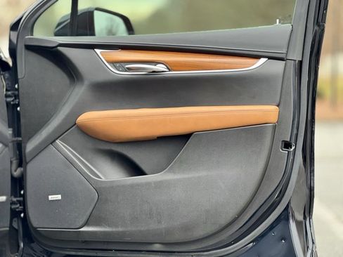 Used 2021 Cadillac XT5 Premium Luxury image 22