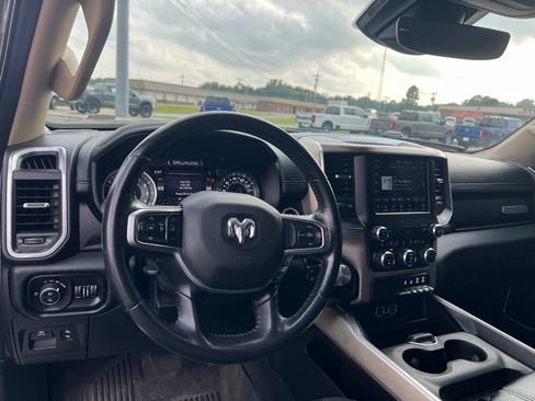 Used 2021 RAM 1500 Laramie AWD/4WD image 11