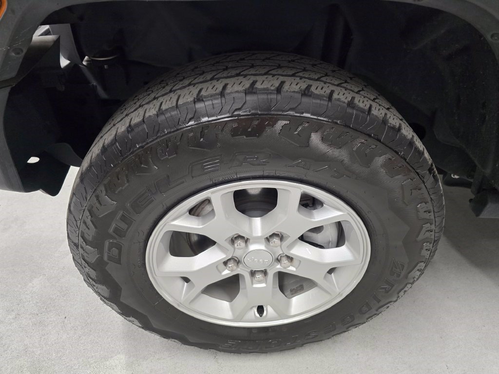 Used 2021 Jeep Wrangler Unlimited Sport AWD/4WD image 10