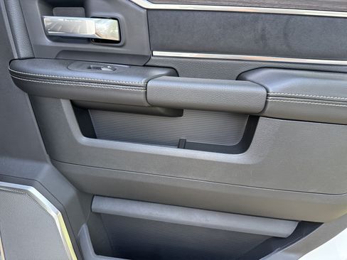 New 2026 RAM 3500 Laramie AWD/4WD image 14