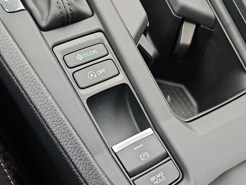 New 2025 Honda Accord SE image 10