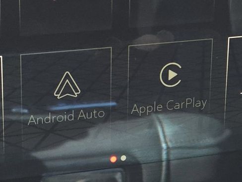 Used 2024 GMC Sierra 2500 AT4 w/ Technology Package image 7