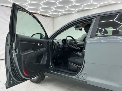 Used 2015 Kia Sportage LX FWD image 16