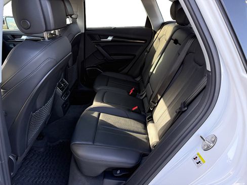 Used 2019 Audi Q5 2.0T Premium Plus w/ Premium Plus Package image 16