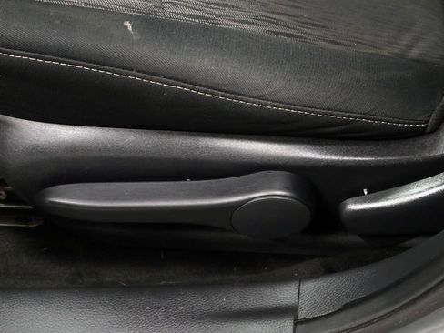 Used 2014 Nissan Sentra SV FWD image 24