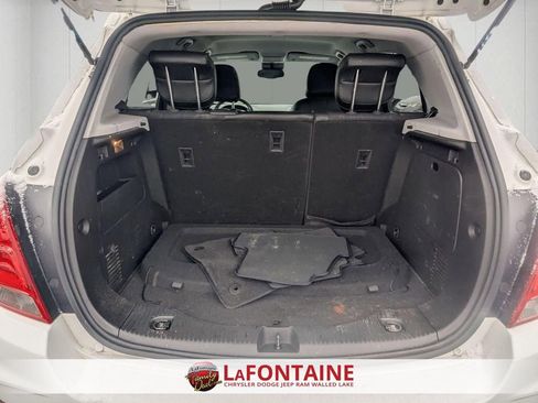 Used 2017 Chevrolet Trax LT w/ LT Convenience Package image 26