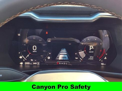 New 2026 GMC Canyon AT4 w/ Off-Road Front Bumper Package image 28