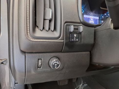 Used 2019 GMC Canyon Denali RWD image 23