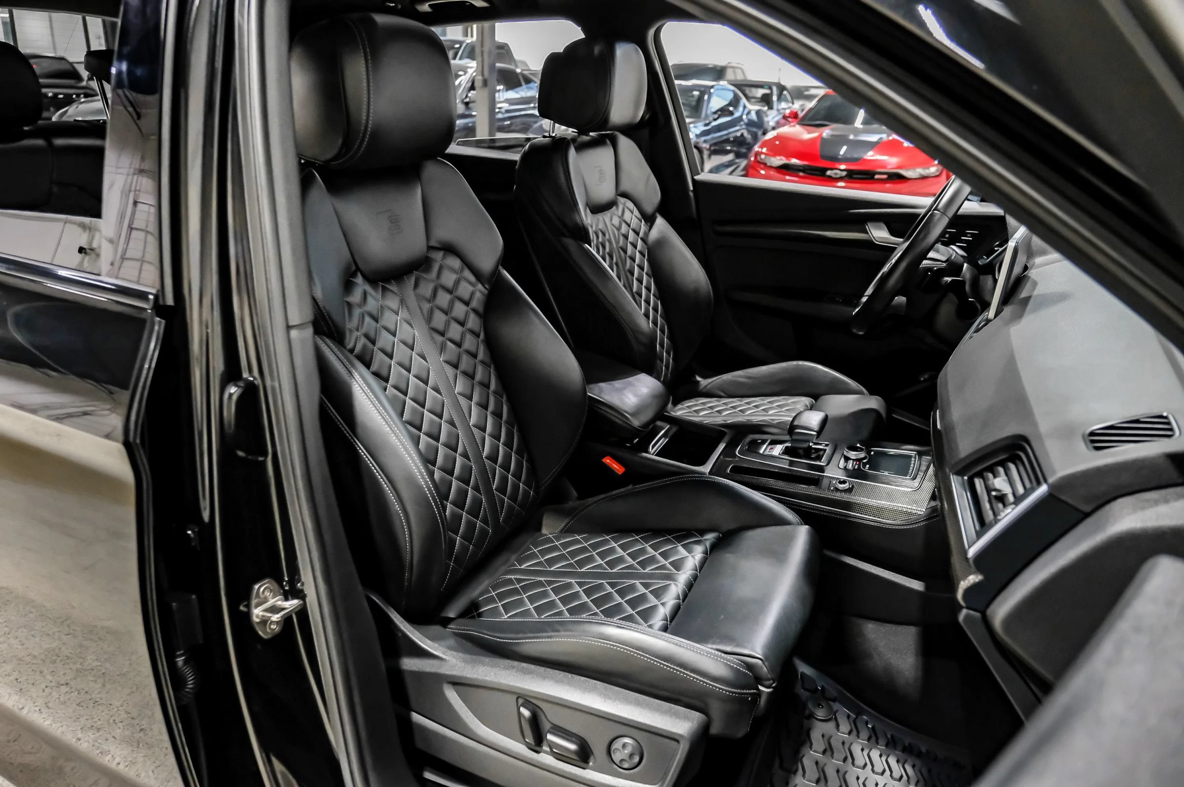 Used 2020 Audi SQ5 Prestige AWD/4WD image 46