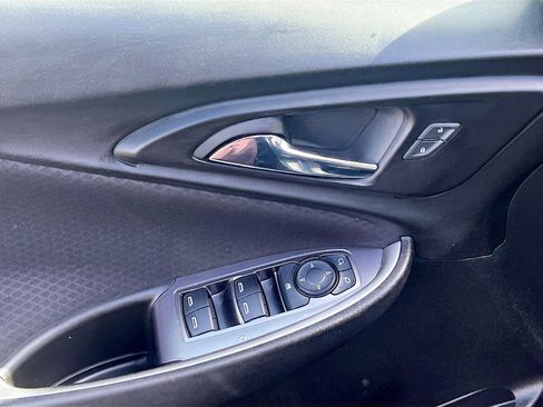 Used 2019 Chevrolet Malibu LS image 18