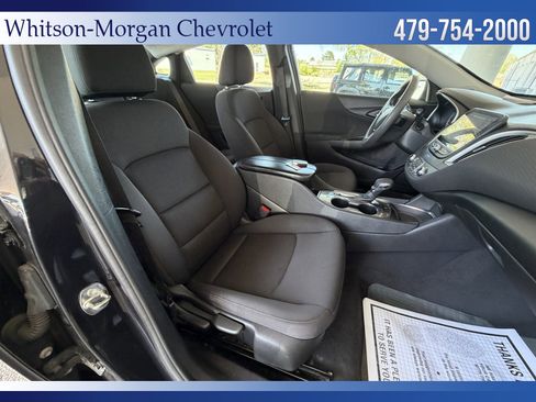 Used 2023 Chevrolet Malibu LT FWD image 29