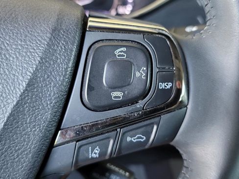 Used 2016 Toyota Avalon Limited w/ Toyota Safety Sense Package image 28