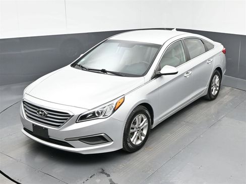 Used 2016 Hyundai Sonata SE image 20