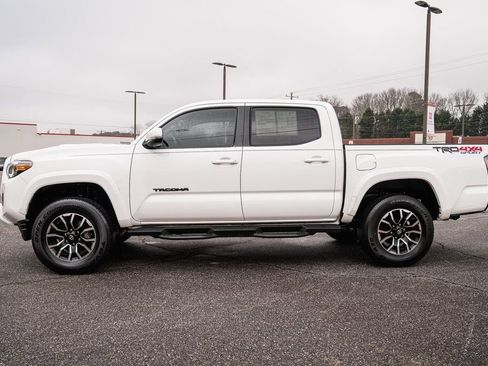 Certified 2023 Toyota Tacoma TRD Sport w/ Technology Package image 4
