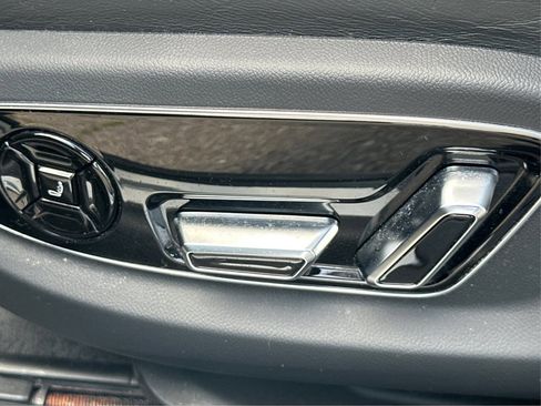 Used 2020 Audi A8 L 4.0T w/ Sport Plus Package image 36