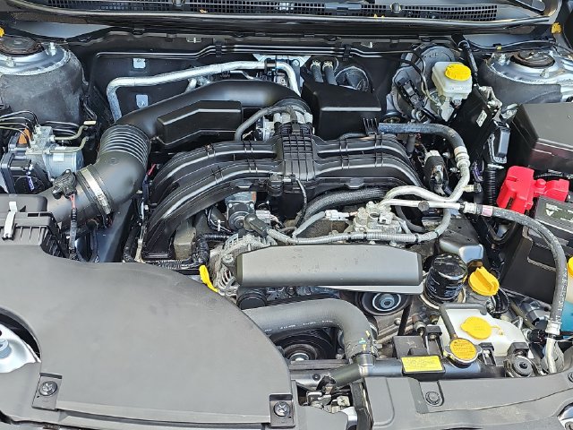 Certified 2024 Subaru Outback Touring AWD/4WD image 7