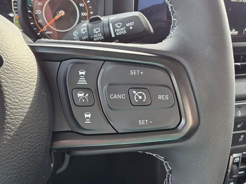 Used 2026 Jeep Wrangler Unlimited Sport AWD/4WD image 39