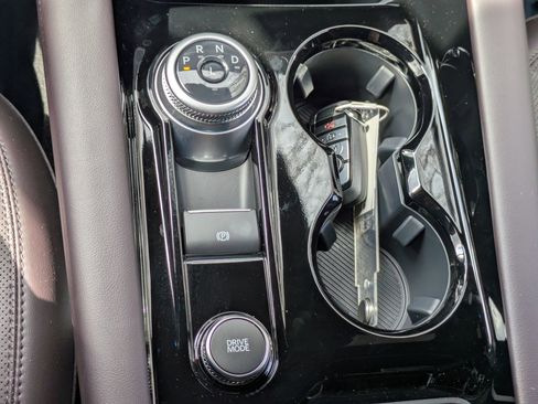 New 2026 Ford Explorer Platinum image 23