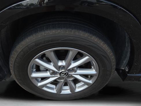 Used 2025 MAZDA CX-5 AWD 2.5 S w/ Select Package image 29