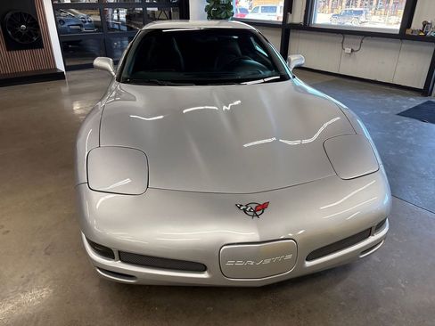 Used 2002 Chevrolet Corvette Z06 w/ Memory Pkg image 22