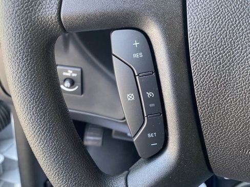 New 2025 Chevrolet Express 3500 w/ Power Convenience Package image 18