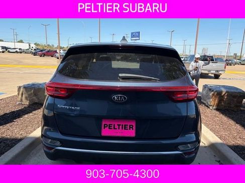Used 2021 Kia Sportage LX image 13