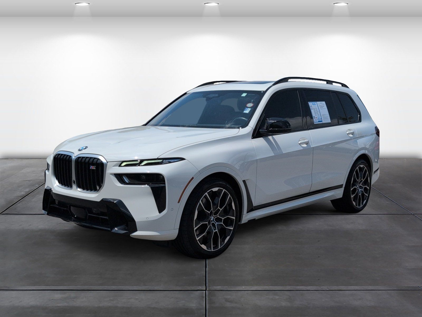 Used 2025 BMW X7 M60i AWD/4WD image 4