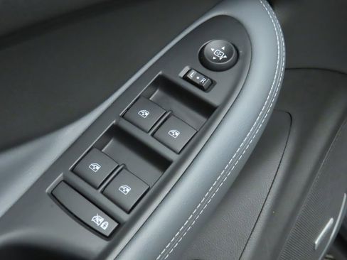 Used 2020 Buick Envision Premium image 24