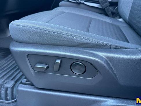 Used 2025 Chevrolet Silverado 1500 LT image 13