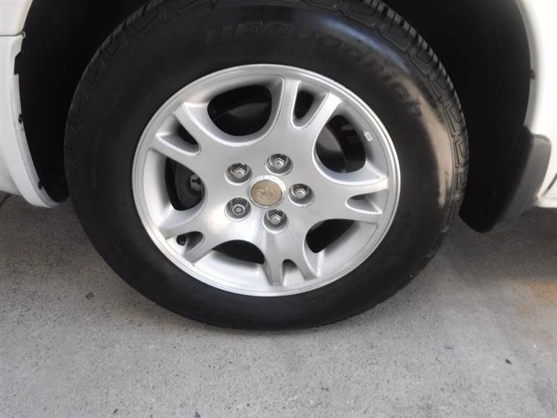 Used 2003 Dodge Caravan SE FWD image 18