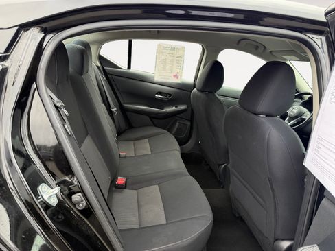 Used 2023 Nissan Sentra SV image 18