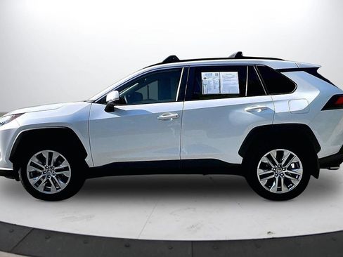 Used 2024 Toyota RAV4 XLE Premium FWD image 6