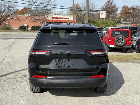 New 2025 Jeep Grand Cherokee L Altitude image 7